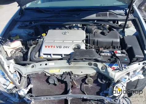 2005 Toyota Camry Le V6 from USA, damaged, VIN 4T1BF32K65U093884